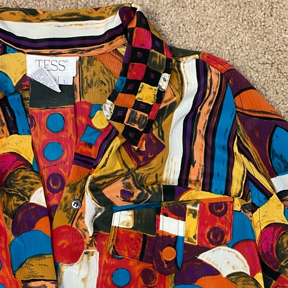 Funky Retro Patterned Blouse - Picture 4 of 5